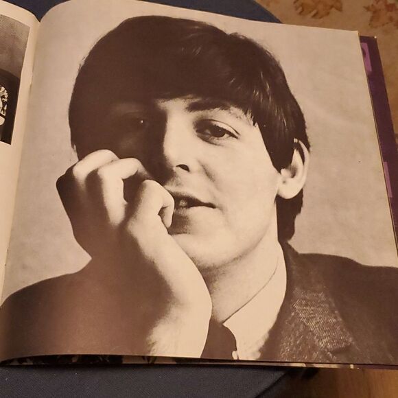 Vintage 1964 Beatles USA Tour Program & Vintage Cowsills Program Book 1969. - Picture 6 of 8